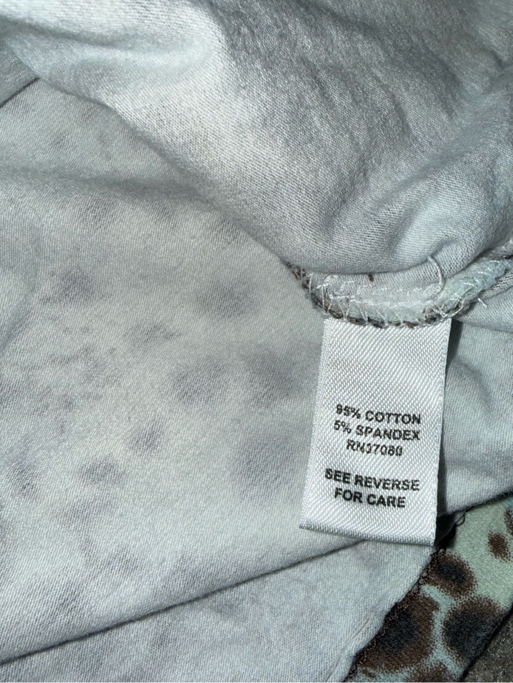 Cato Leopard Print V-Neck Lace Trim Top - Picture 5 of 5